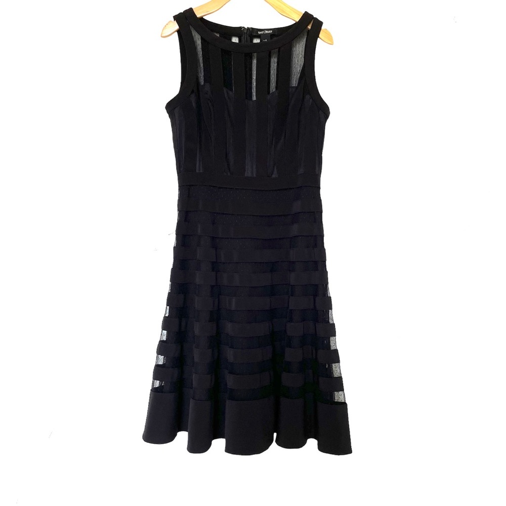 WHBM Sleeveless Iconic Coquette Banded Fit And Flare Dress